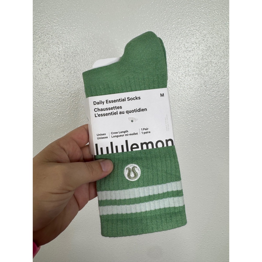 Lululemon Daily Essential Crew Socks Green White Striped Unisex Size M New